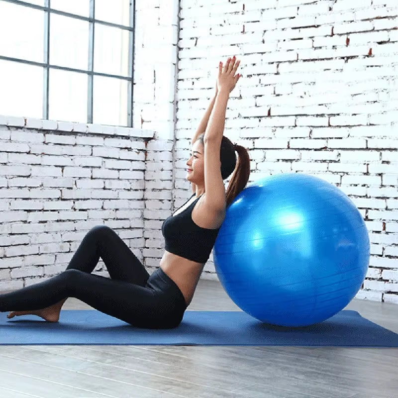 45cm PVC Yoga Fitness Ball – Thickened Anti-Burst Exercise Ball for Home Gym & Pilates