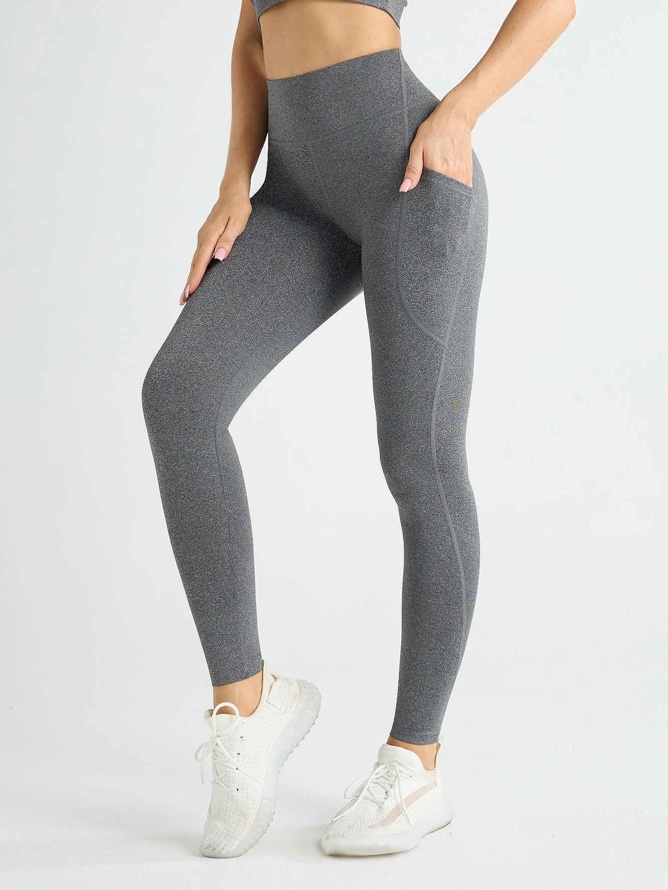 Ultimate Fit: High-Waist Leggings with Pockets for Power Moves