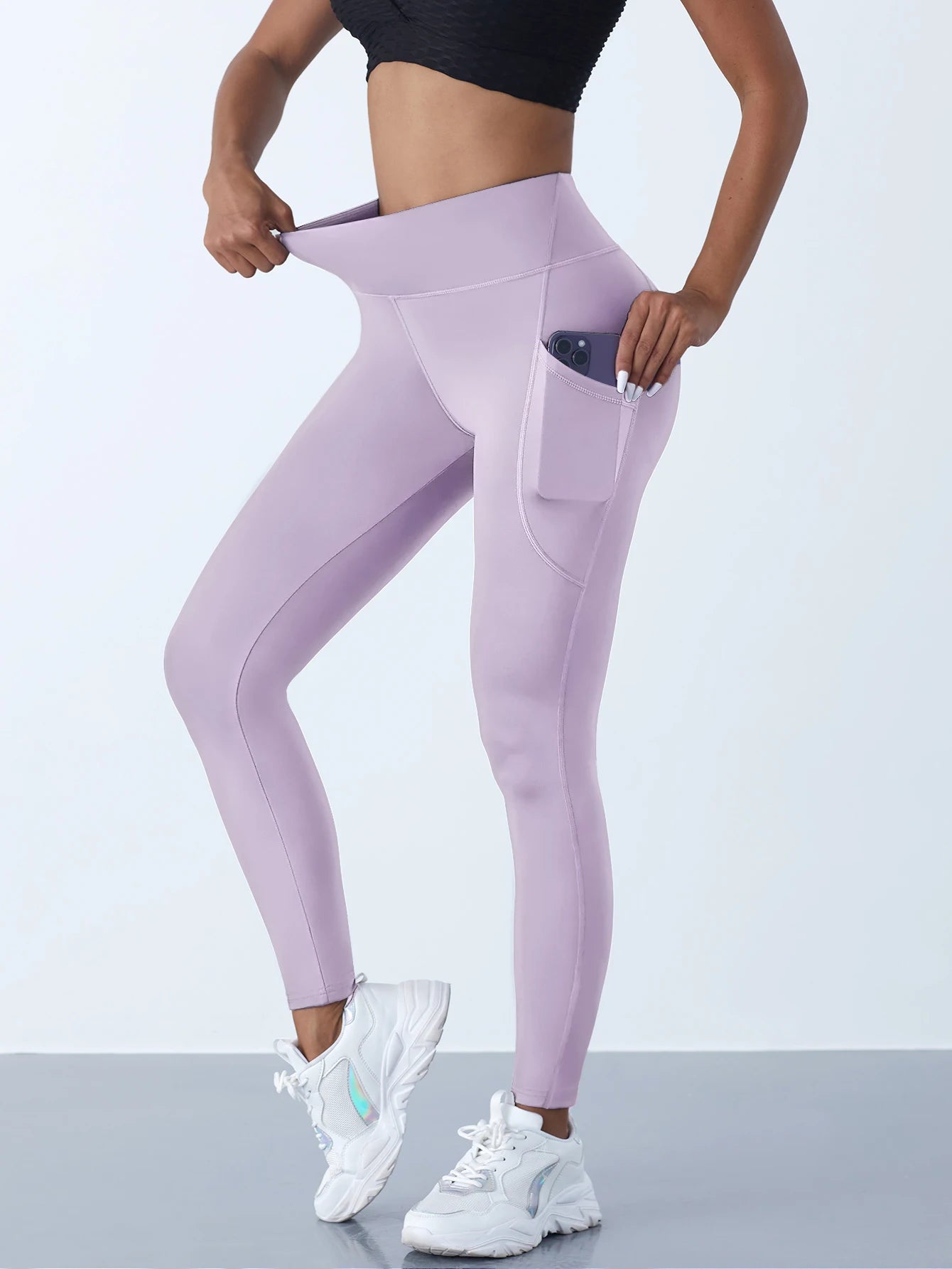 Ultimate Fit: High-Waist Leggings with Pockets for Power Moves